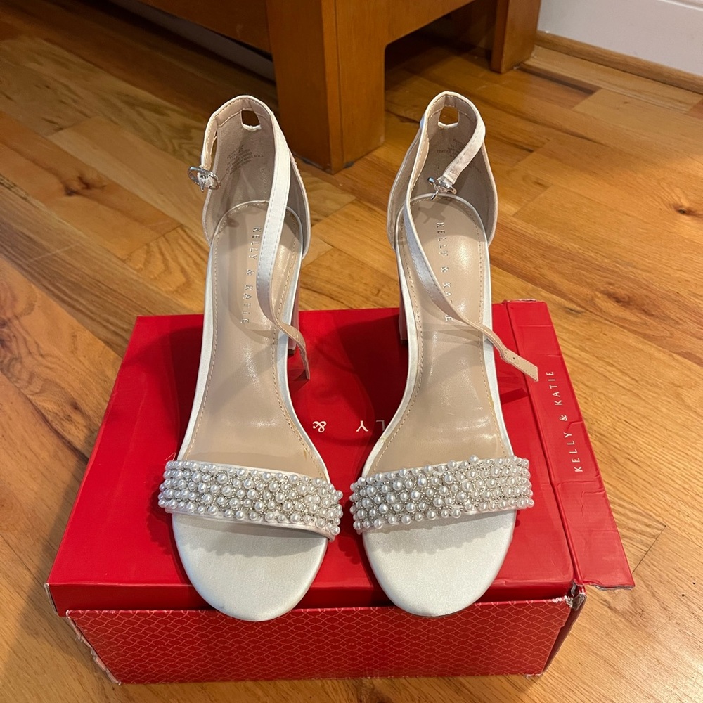 Kelly & Katie Silver Pearl Embellished Heels